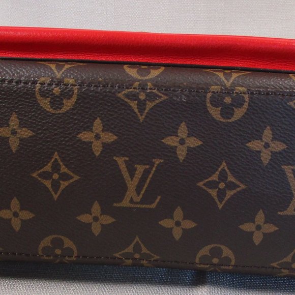 100% AUTHENTIC LOUIS VUITTON MONOGRAM MARIGNAN. - Picture 9 of 16